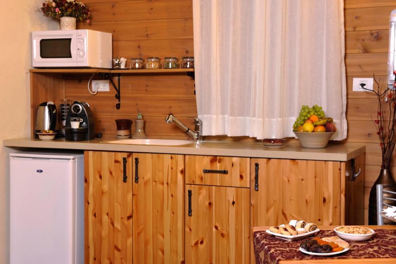 Talia Cabin Guest & Spa 로쉬 피나 외부 사진