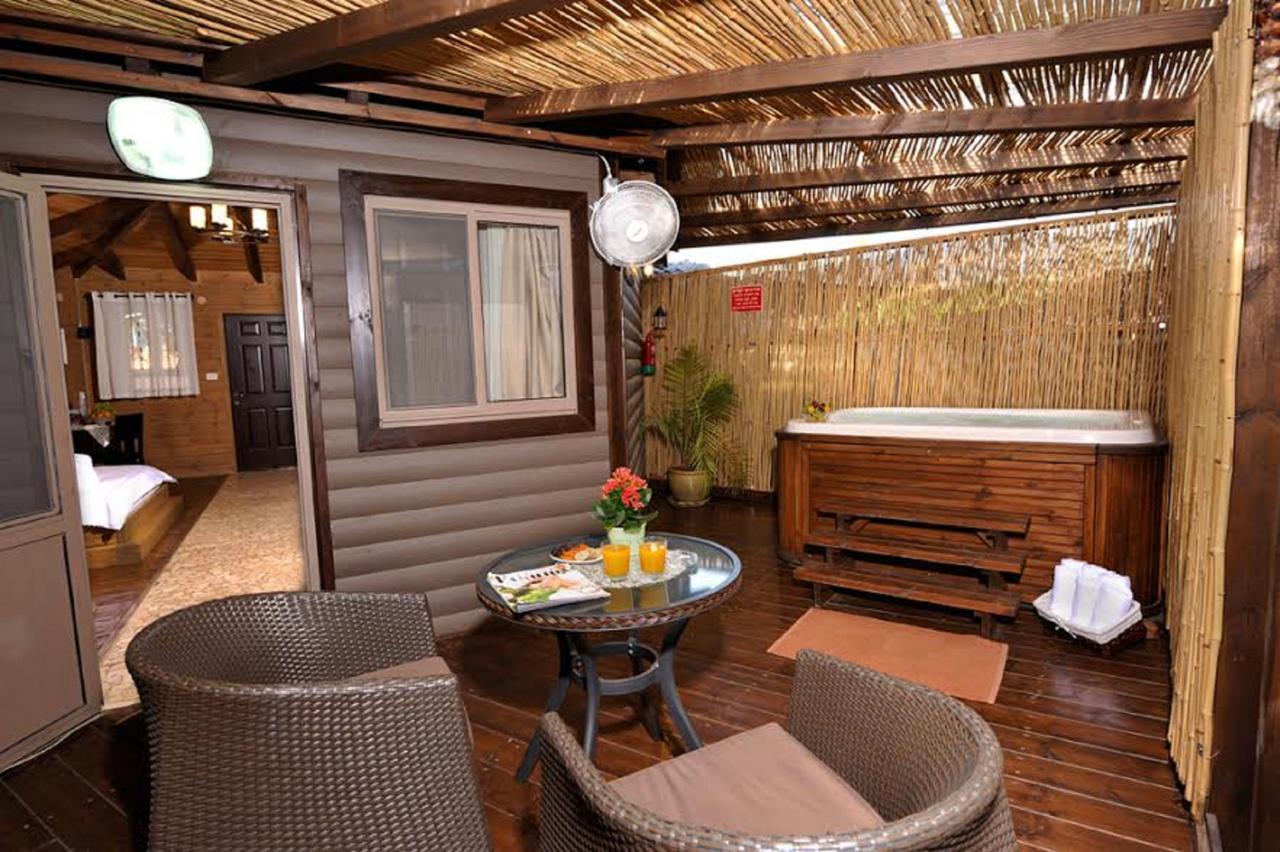 Talia Cabin Guest & Spa 로쉬 피나 외부 사진